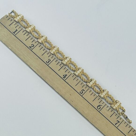 Crown Trifari Signed Bracelet Gold Tone Nugget Rope White Faux Pearl Link VTG 7" - Picture 14 of 16